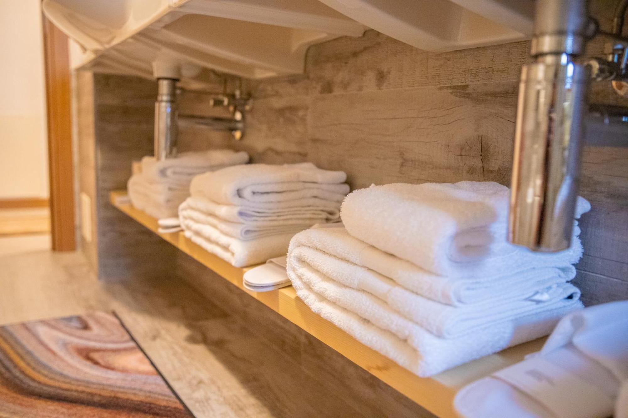 Bait Da Menego Apartment Livigno Ngoại thất bức ảnh