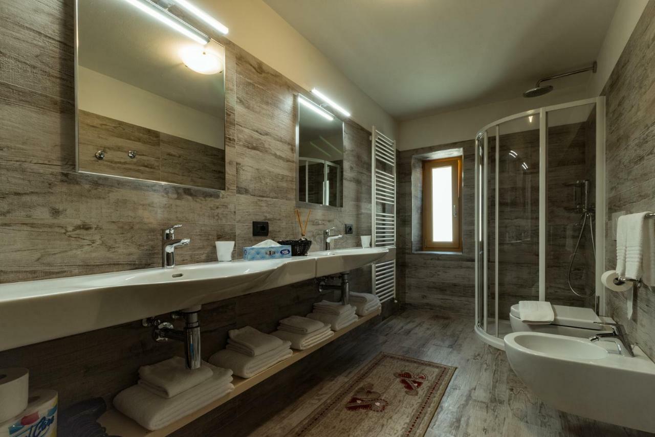 Bait Da Menego Apartment Livigno Ngoại thất bức ảnh